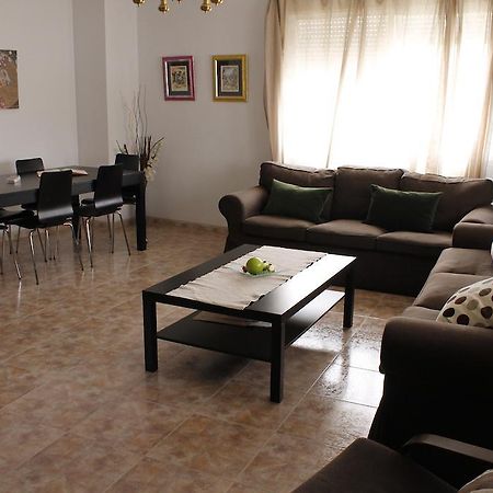 Apartamento Turistico La Ribera Del Marco Caces 객실 사진