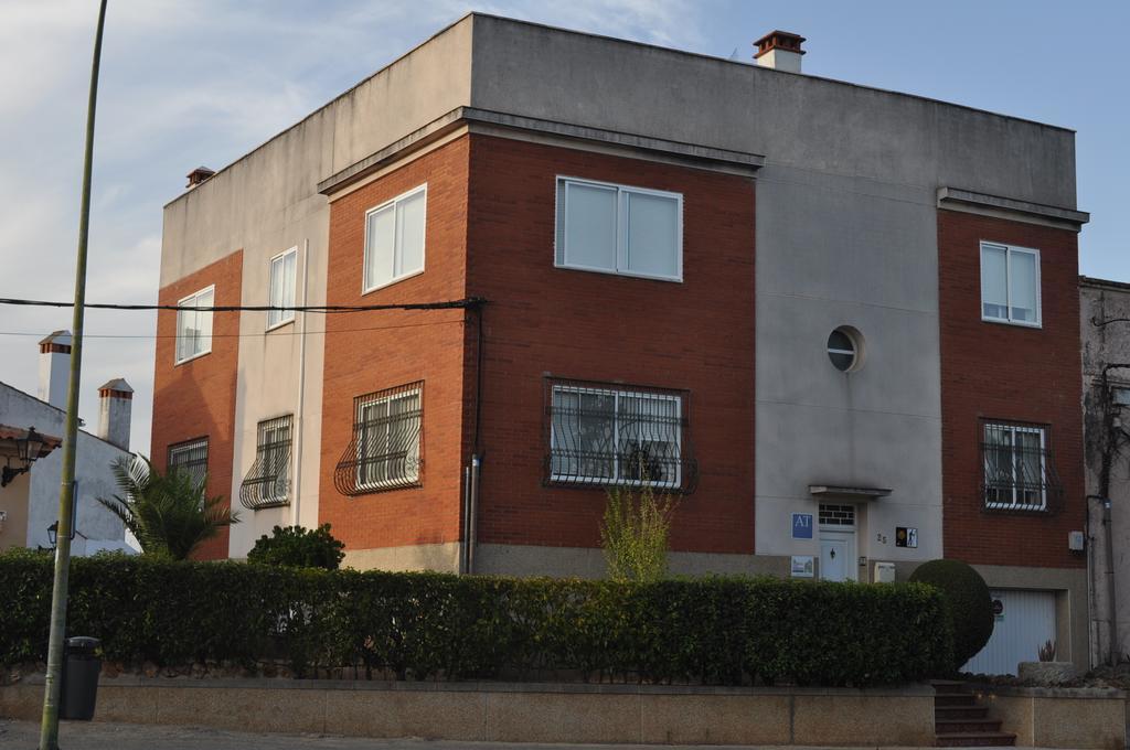 Apartamento Turistico La Ribera Del Marco Caces 객실 사진