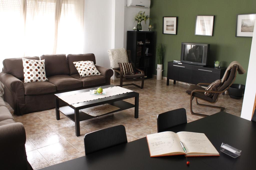 Apartamento Turistico La Ribera Del Marco Caces 객실 사진