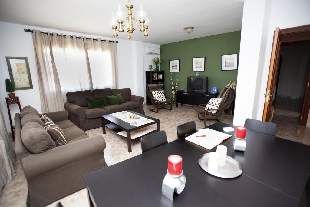 Apartamento Turistico La Ribera Del Marco Caces 객실 사진