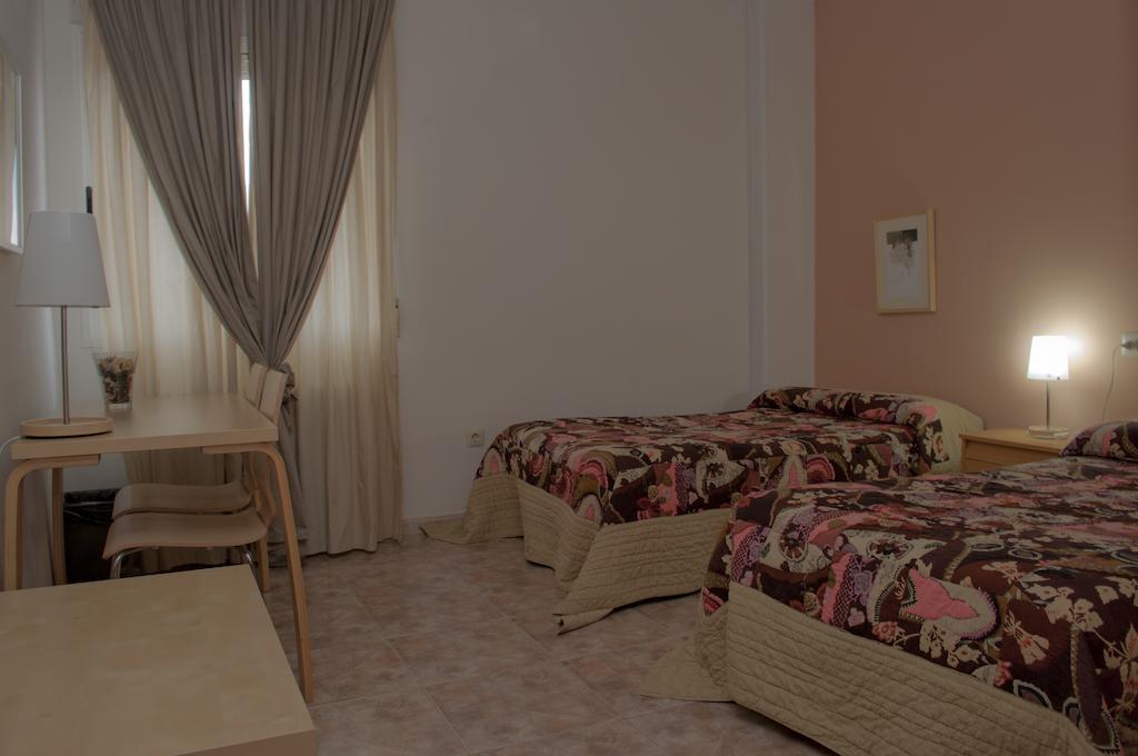 Apartamento Turistico La Ribera Del Marco Caces 객실 사진