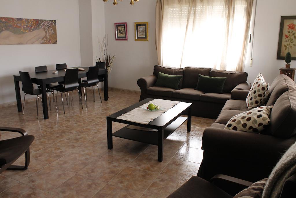 Apartamento Turistico La Ribera Del Marco Caces 객실 사진